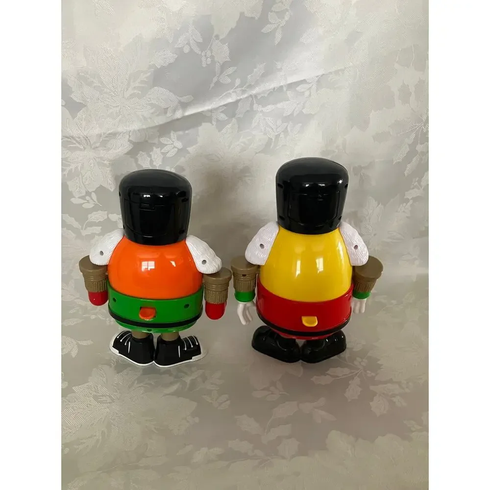 M&M's World Nutcracker Candy Dispensers Set of 2 Orange Yellow Christmas 2009